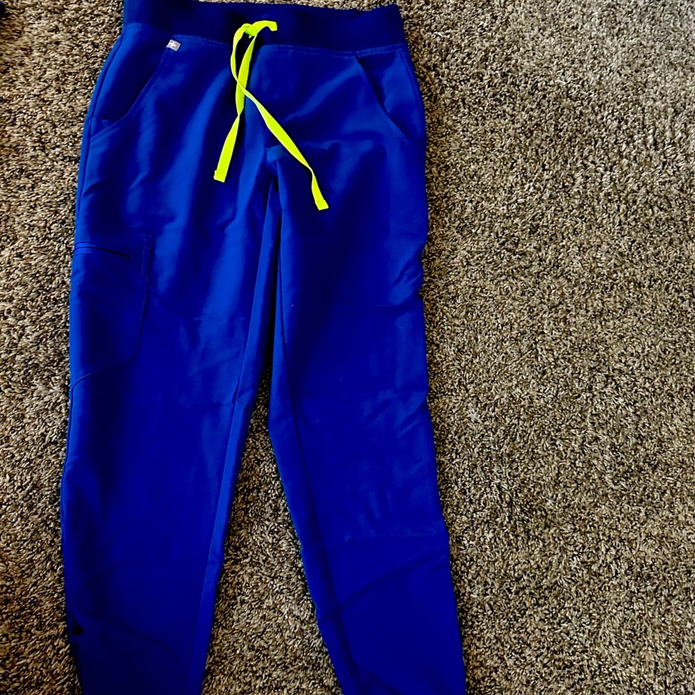 Scrub pants